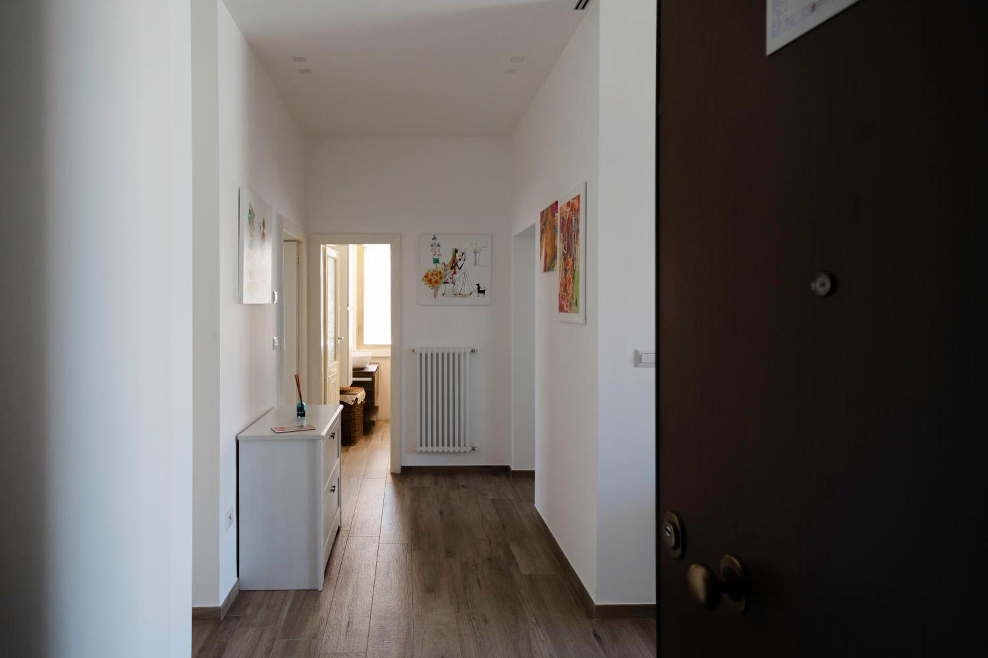 Sunrise Waterfront - With Sea View Balcony - Appartement *