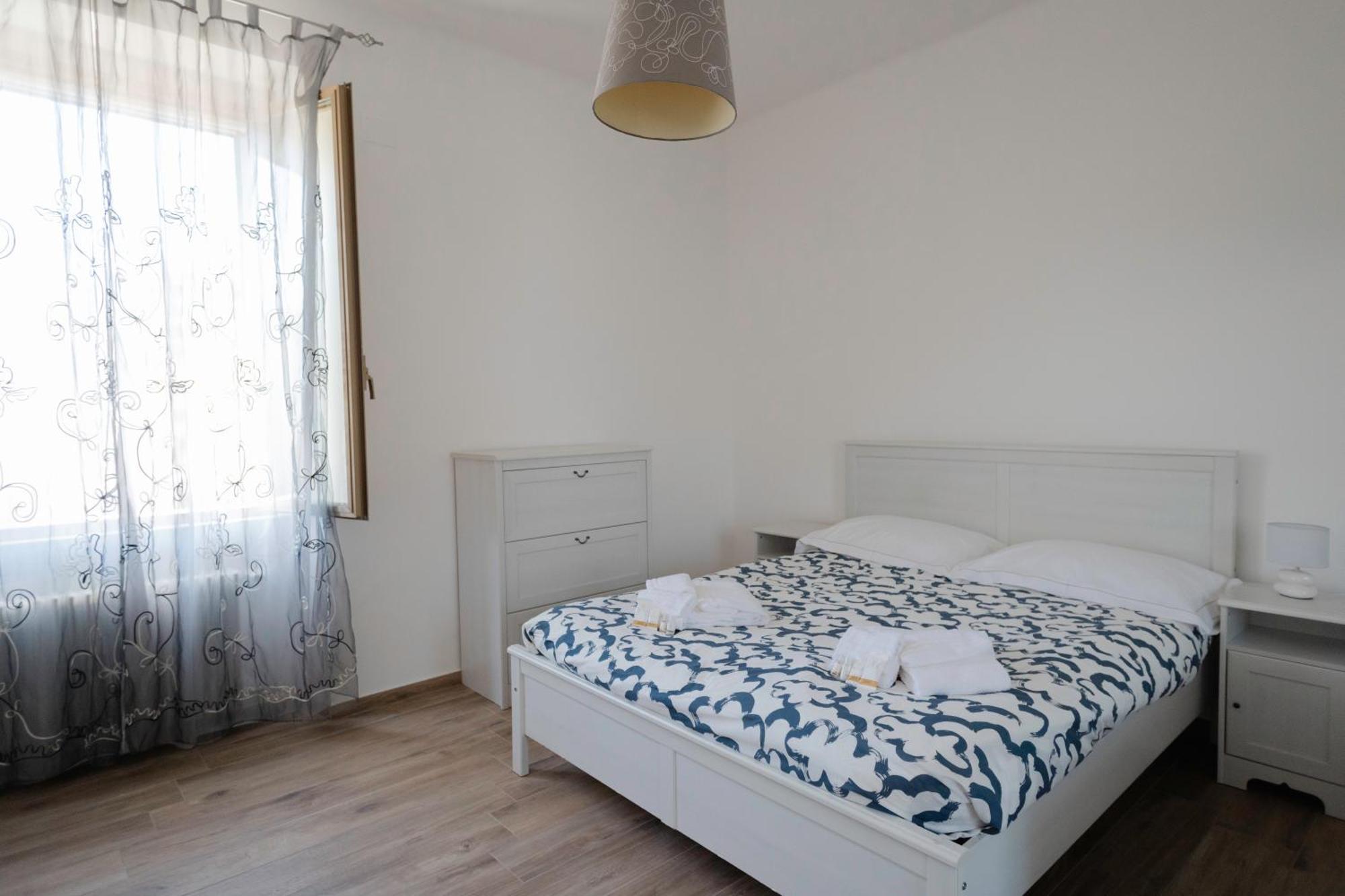 Sunrise Waterfront - With Sea View Balcony - Appartement
