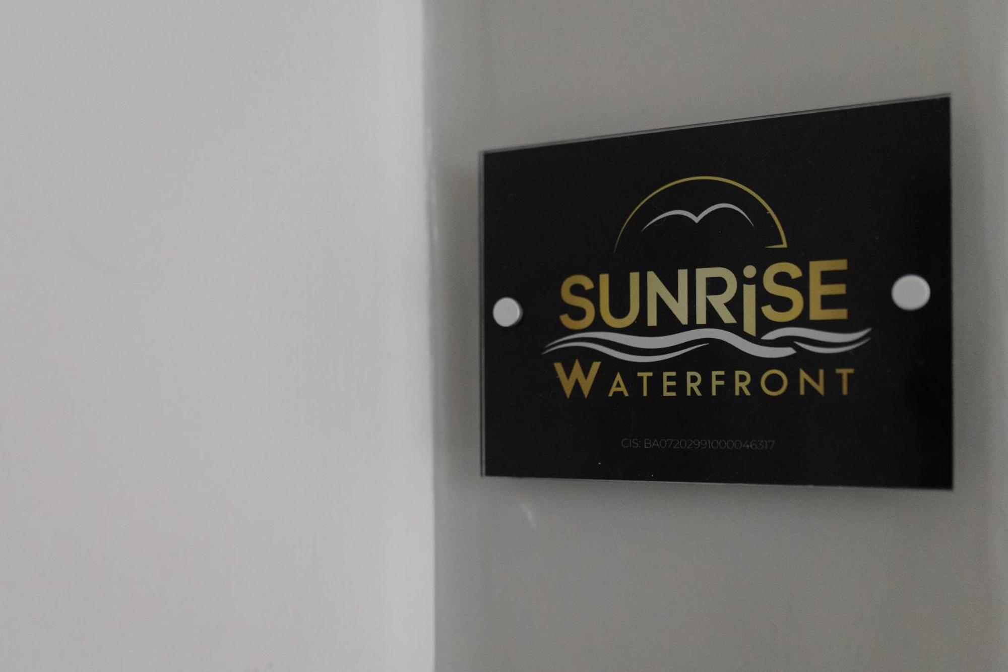 Sunrise Waterfront - With Sea View Balcony - Apartment *